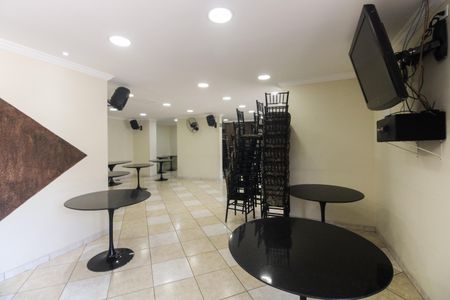 Apartamento à venda com 80m², 2 quartos e 3 vagasÁrea Comum - Salão de Festas 