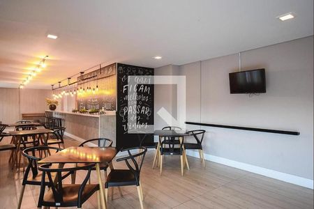Apartamento à venda com 48m², 2 quartos e 1 vaga Apartamento à venda com 48m², 2 quartos e 1 vagaÁrea comum - Salão de festas