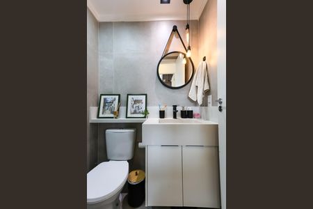 Apartamento à venda com 48m², 2 quartos e 1 vaga Apartamento à venda com 48m², 2 quartos e 1 vagaBanheiro social