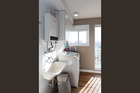 Apartamento à venda com 48m², 2 quartos e 1 vaga Apartamento à venda com 48m², 2 quartos e 1 vagaÁrea de Serviço