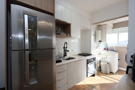 Apartamento à venda com 48m², 2 quartos e 1 vaga Apartamento à venda com 48m², 2 quartos e 1 vagaCozinha