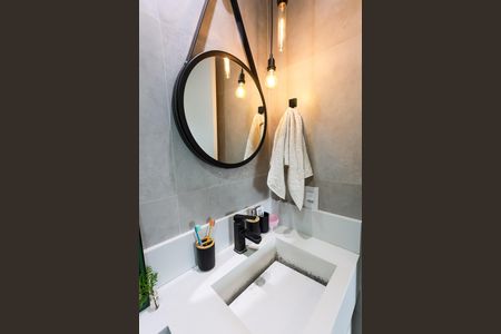 Apartamento à venda com 48m², 2 quartos e 1 vaga Apartamento à venda com 48m², 2 quartos e 1 vagaBanheiro social