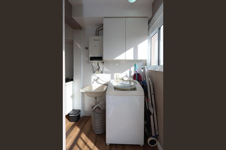 Apartamento à venda com 48m², 2 quartos e 1 vaga Apartamento à venda com 48m², 2 quartos e 1 vagaÁrea de Serviço