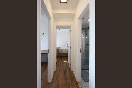 Apartamento à venda com 48m², 2 quartos e 1 vaga Apartamento à venda com 48m², 2 quartos e 1 vagaCorredor