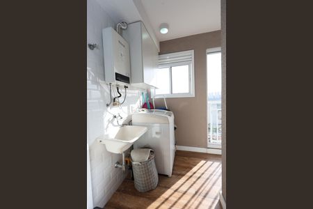 Apartamento à venda com 48m², 2 quartos e 1 vaga Apartamento à venda com 48m², 2 quartos e 1 vagaÁrea de Serviço