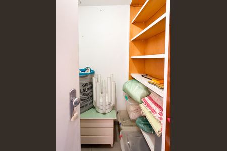 Apartamento à venda com 106m², 3 quartos e 2 vagasQuarto de Serviço