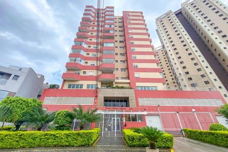 Apartamento à venda com 106m², 3 quartos e 2 vagasFachada