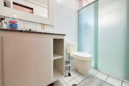 Apartamento à venda com 106m², 3 quartos e 2 vagasBanheiro da Suíte