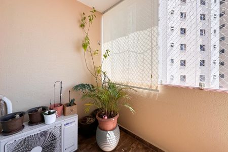 Apartamento à venda com 106m², 3 quartos e 2 vagasSacada