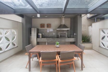 Apartamento à venda com 28m², 1 quarto e sem vaga Apartamento à venda com 28m², 1 quarto e sem vagaChurrasqueira