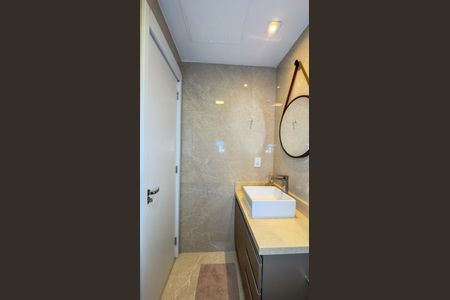 Apartamento à venda com 28m², 1 quarto e sem vaga Apartamento à venda com 28m², 1 quarto e sem vagaBanheiro da Suíte