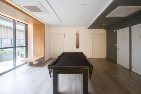 Apartamento à venda com 28m², 1 quarto e sem vaga Apartamento à venda com 28m², 1 quarto e sem vagaSala de Jogos