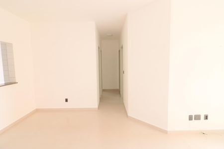 Sala de apartamento para alugar com 3 quartos, 72m² em Piratininga, Osasco
