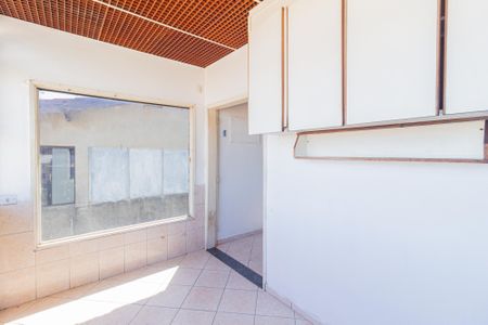 Casa para alugar com 70m², 1 quarto e 1 vagaCozinha e área de serviço