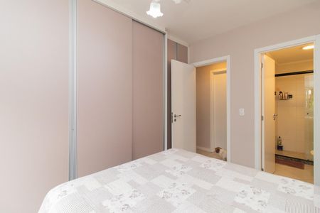 Quarto de apartamento à venda com 1 quarto, 49m² em Santo Antônio, Porto Alegre