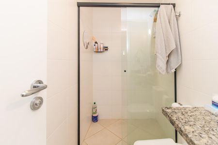 Apartamento para alugar com 49m², 1 quarto e 2 vagasBanheiro do Quarto