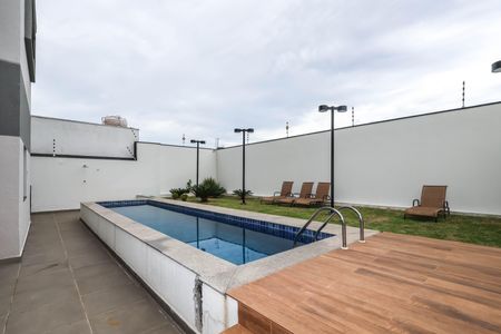 Studio para alugar com 28m², 1 quarto e sem vagaPiscina