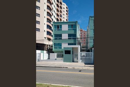 Apartamento para alugar com 70m², 2 quartos e sem vagaFachada
