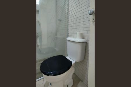 Apartamento para alugar com 70m², 2 quartos e sem vagaBanheiro 