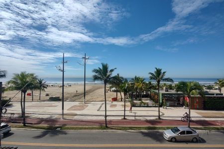 Vista da sala de apartamento para alugar com 2 quartos, 70m² em Guilhermina, Praia Grande