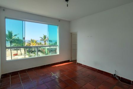 Sala de apartamento para alugar com 2 quartos, 70m² em Guilhermina, Praia Grande