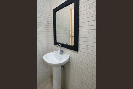 Apartamento para alugar com 70m², 2 quartos e sem vagaBanheiro