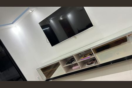 Sala de casa para alugar com 3 quartos, 240m² em Itaipuaçu, Maricá