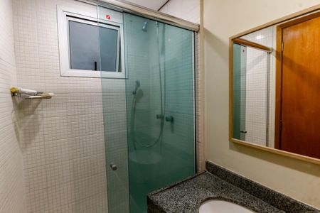 Apartamento para alugar com 49m², 1 quarto e 2 vagasBanheiro da Suíte - chuveiro