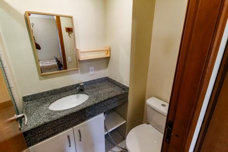 Apartamento para alugar com 49m², 1 quarto e 2 vagasBanheiro da Suíte