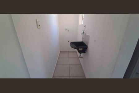 Casa para alugar com 30m², 1 quarto e sem vagaÁrea de Serviço