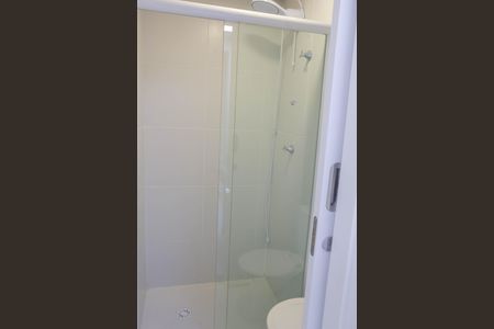 Banheiro de kitnet/studio para alugar com 1 quarto, 32m² em Butantã, São Paulo