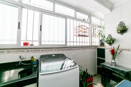 Apartamento à venda com 86m², 3 quartos e 1 vagaÁrea de Serviço