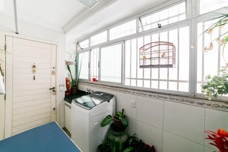 Apartamento à venda com 86m², 3 quartos e 1 vagaÁrea de Serviço