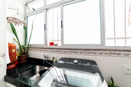 Apartamento à venda com 86m², 3 quartos e 1 vagaÁrea de Serviço