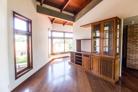 Casa de condomínio à venda com 420m², 3 quartos e 6 vagasSala 