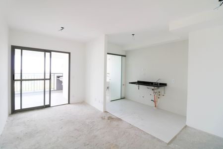 Sala / Cozinha de apartamento à venda com 2 quartos, 70m² em Santo Amaro, São Paulo