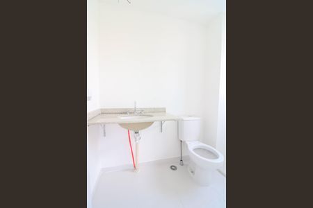 Apartamento à venda com 70m², 2 quartos e 1 vaga Apartamento à venda com 70m², 2 quartos e 1 vagaBanheiro da Suíte