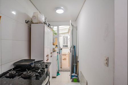 Apartamento à venda com 74m², 2 quartos e 1 vaga Apartamento à venda com 74m², 2 quartos e 1 vagaCozinha