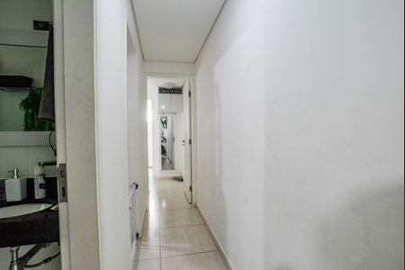 Apartamento à venda com 74m², 2 quartos e 1 vaga Apartamento à venda com 74m², 2 quartos e 1 vagaCorredor