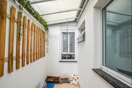 Apartamento à venda com 74m², 2 quartos e 1 vaga Apartamento à venda com 74m², 2 quartos e 1 vagaÁrea de Serviço