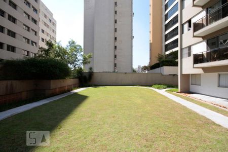 Apartamento à venda com 42m², 1 quarto e 1 vagaÁrea comum