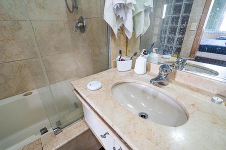 Apartamento à venda com 42m², 1 quarto e 1 vagaBanheiro