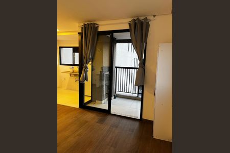 Sala de kitnet/studio à venda com 1 quarto, 39m² em Km 18, Osasco