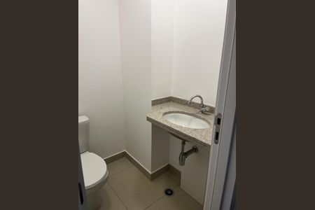 Banheiro de kitnet/studio à venda com 1 quarto, 39m² em Km 18, Osasco