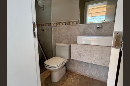 Apartamento para alugar com 225m², 3 quartos e 2 vagasCobertura (Banheiro)