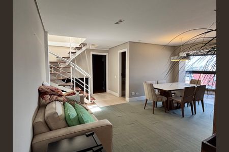 Sala de apartamento para alugar com 3 quartos, 225m² em Chácara Inglesa, São Paulo