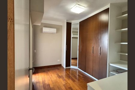 Apartamento para alugar com 225m², 3 quartos e 2 vagasQuarto 1
