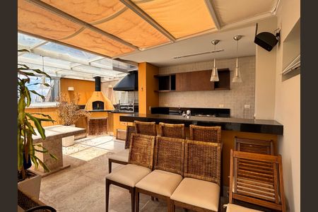 Apartamento para alugar com 225m², 3 quartos e 2 vagasCobertura