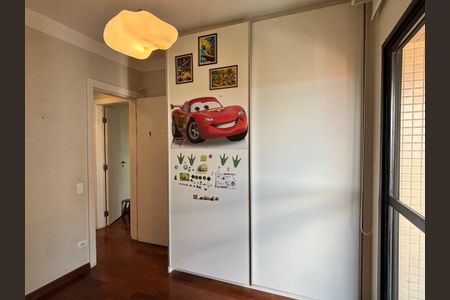 Apartamento para alugar com 225m², 3 quartos e 2 vagasQuarto 2