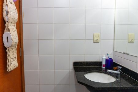 Banheiro de kitnet/studio para alugar com 1 quarto, 34m² em Jabaquara, São Paulo